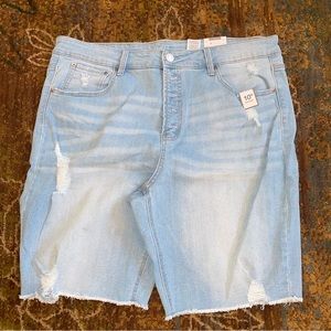 Time & Tru Bermuda Shorts